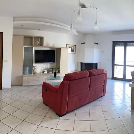 Apartment Ampio E Confortevole 